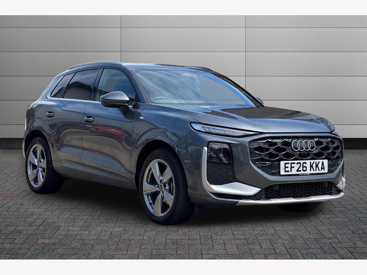 Main listing image - Audi Q3