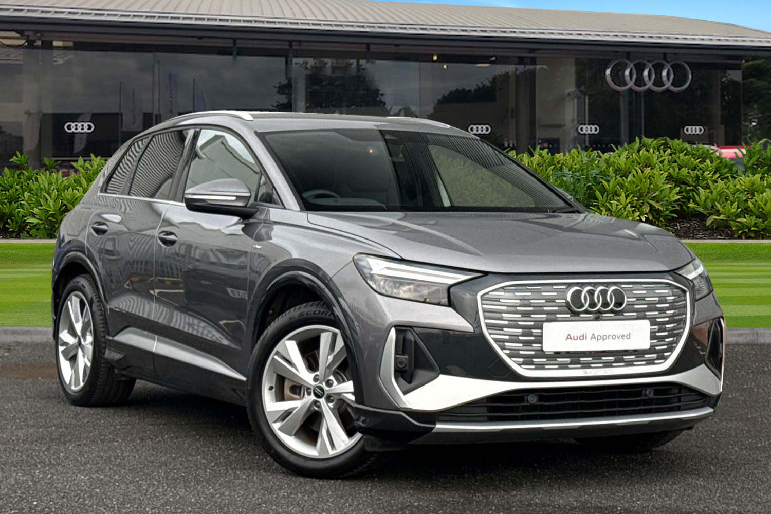 Main listing image - Audi Q4