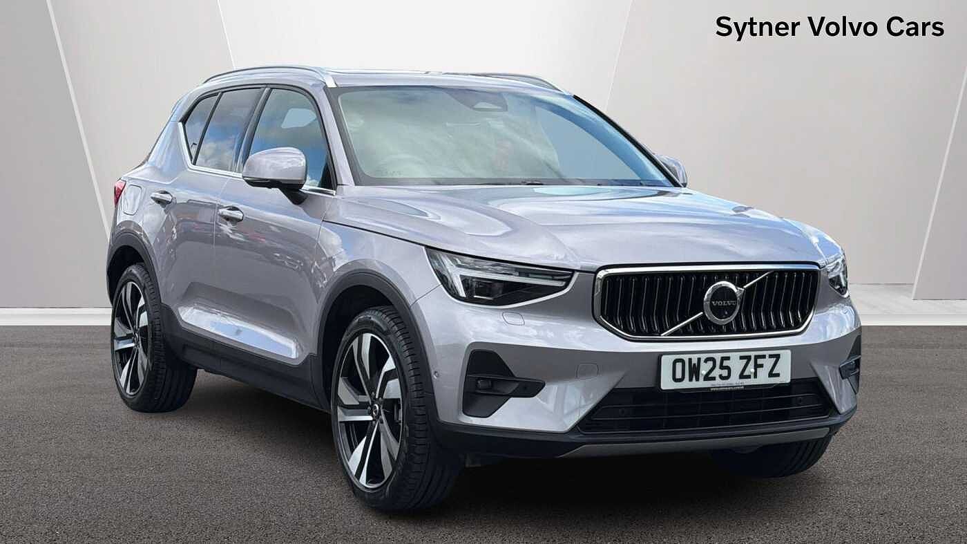 Main listing image - Volvo XC40