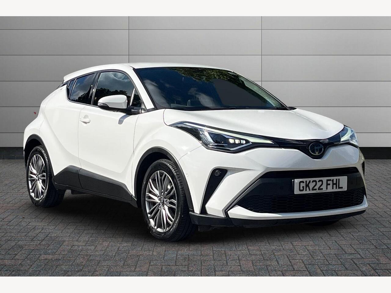 Main listing image - Toyota C-HR