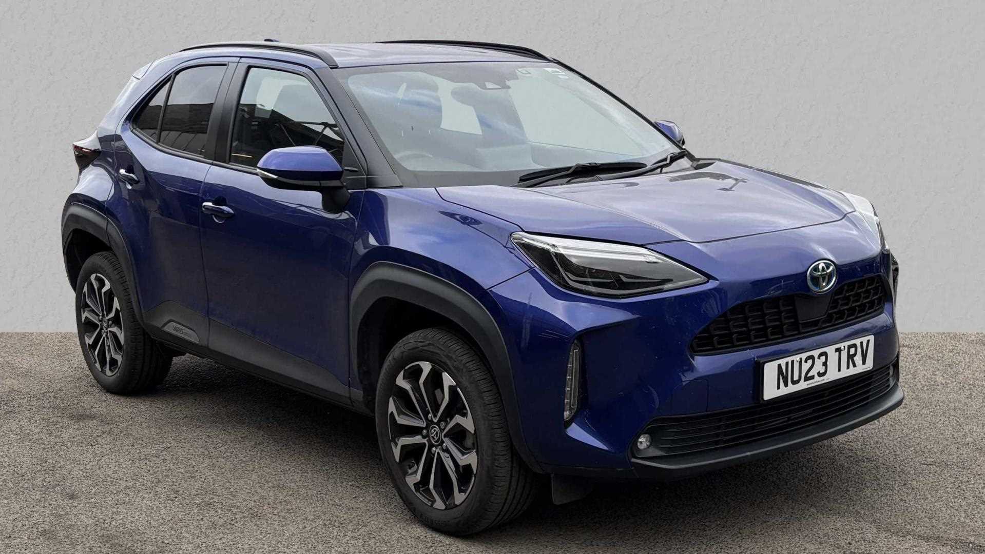 Main listing image - Toyota Yaris Cross