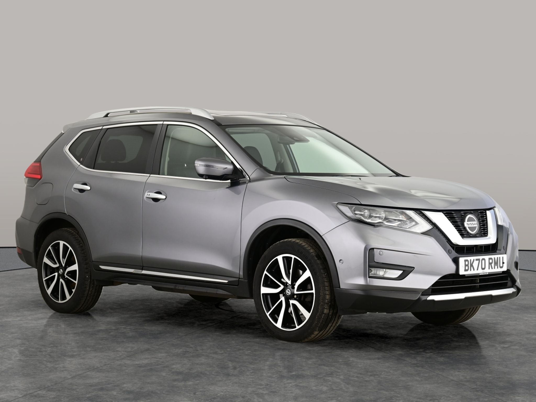 Main listing image - Nissan X-Trail