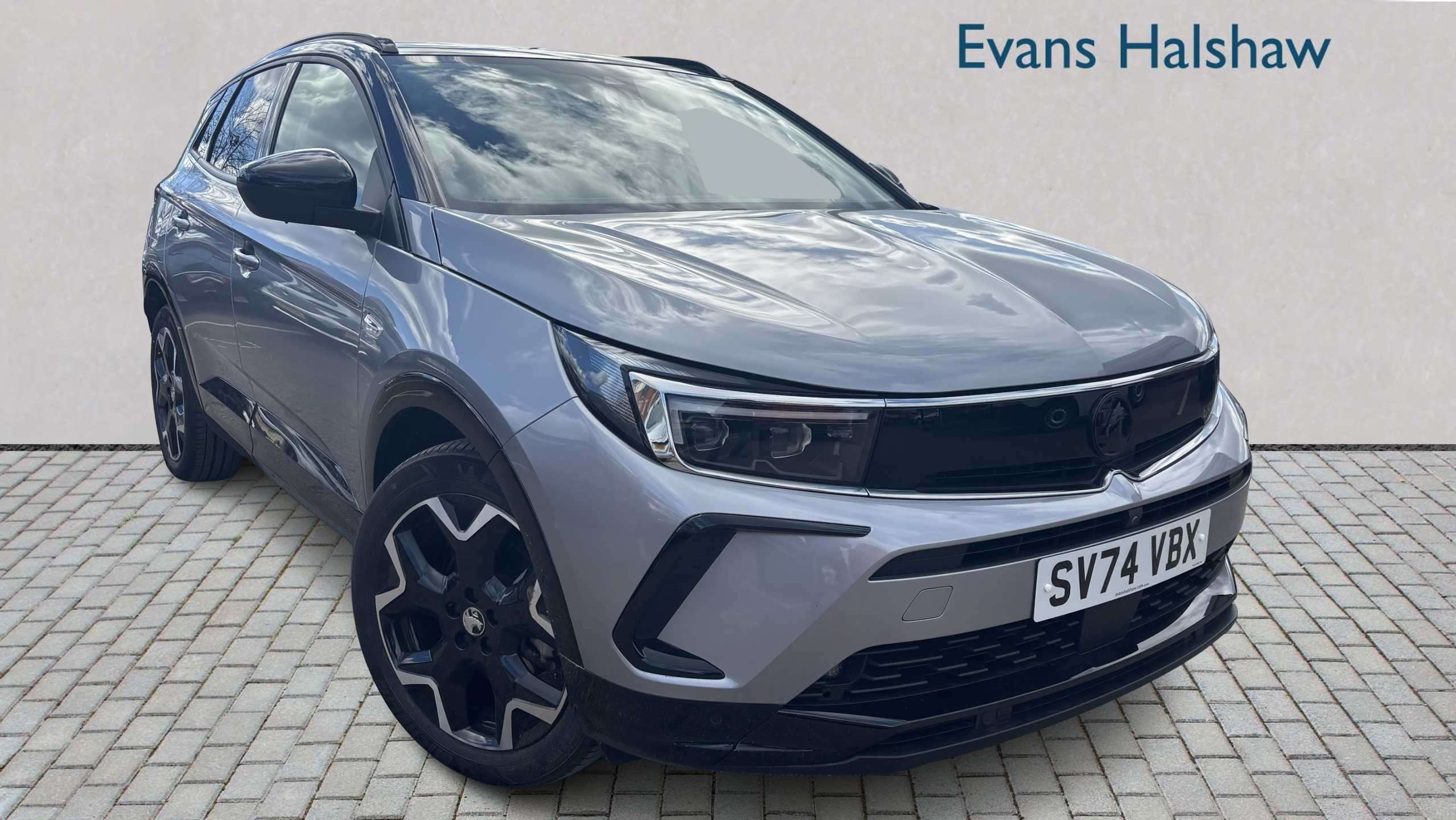 Main listing image - Vauxhall Grandland