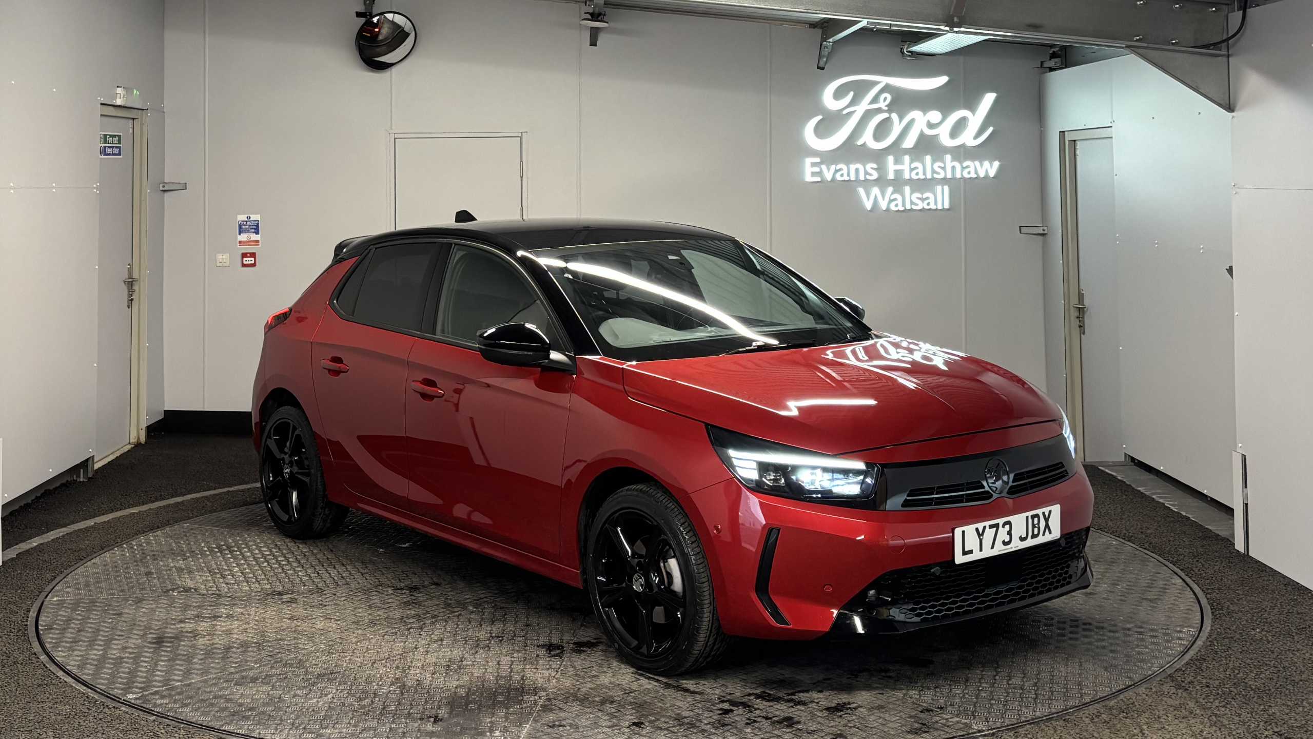 Main listing image - Vauxhall Corsa