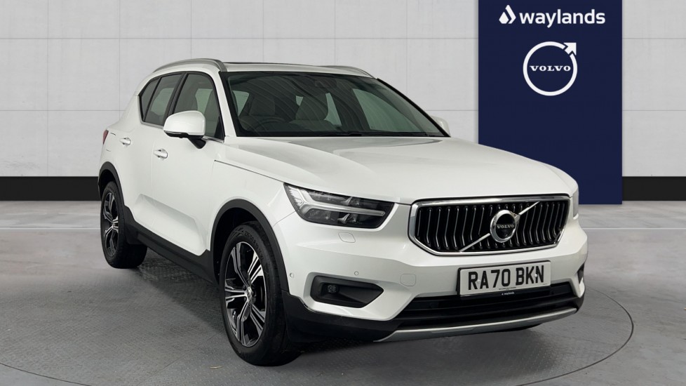 Main listing image - Volvo XC40