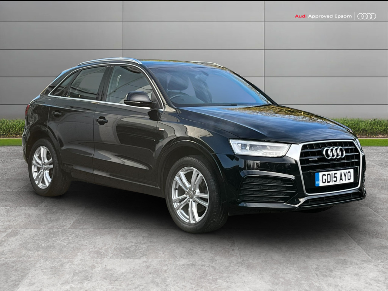 Main listing image - Audi Q3