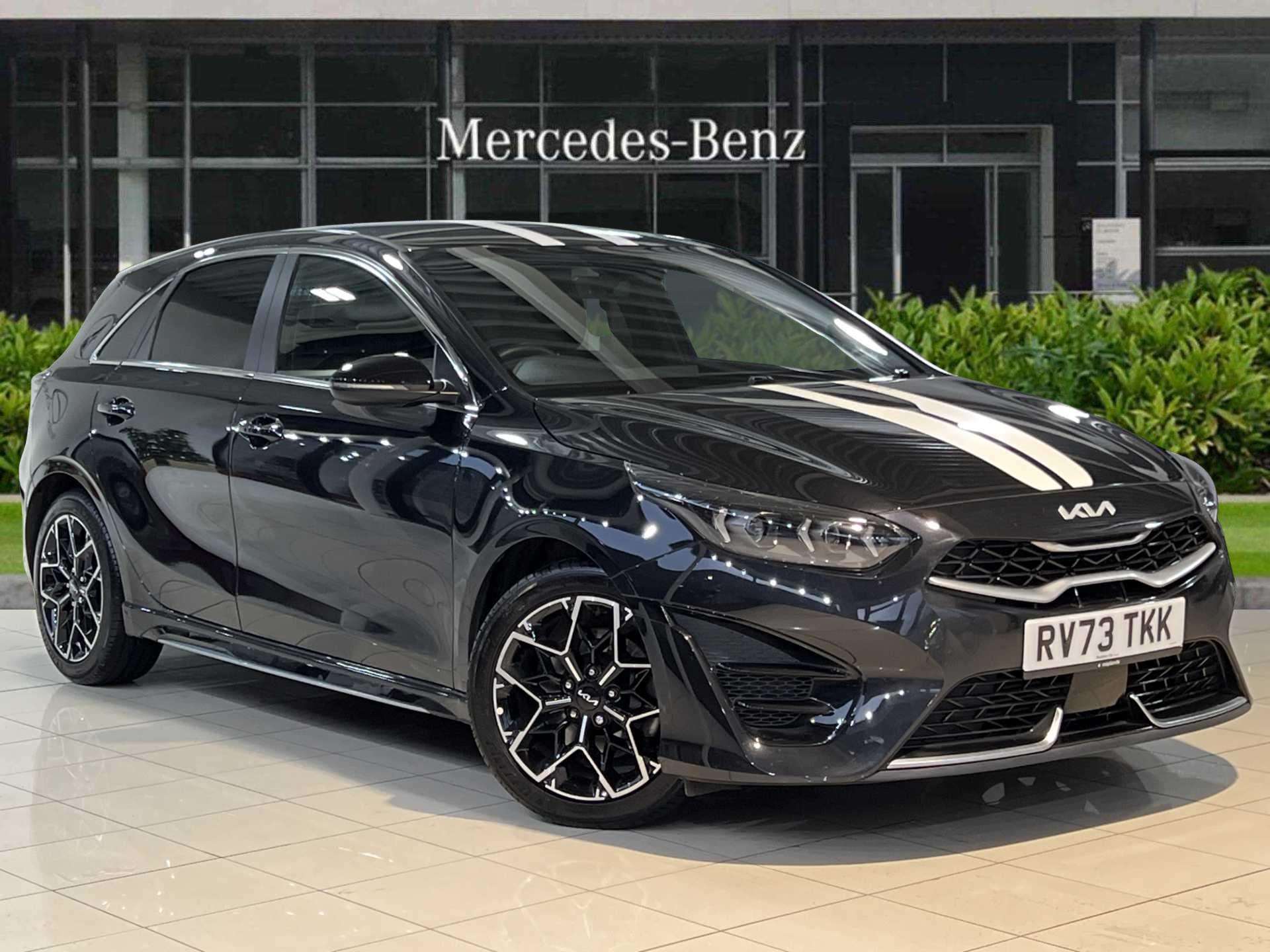 Main listing image - Kia Ceed