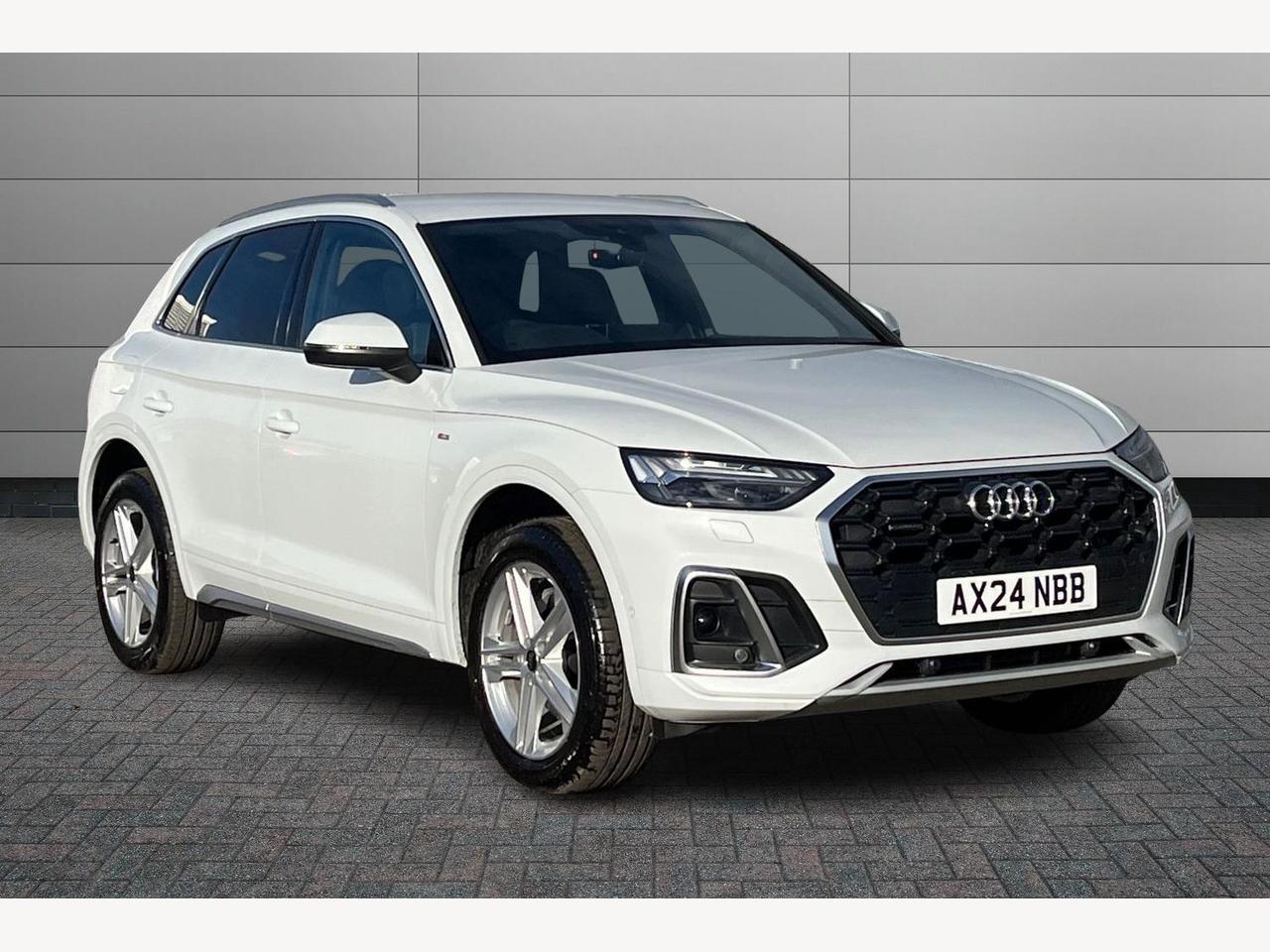 Main listing image - Audi Q5