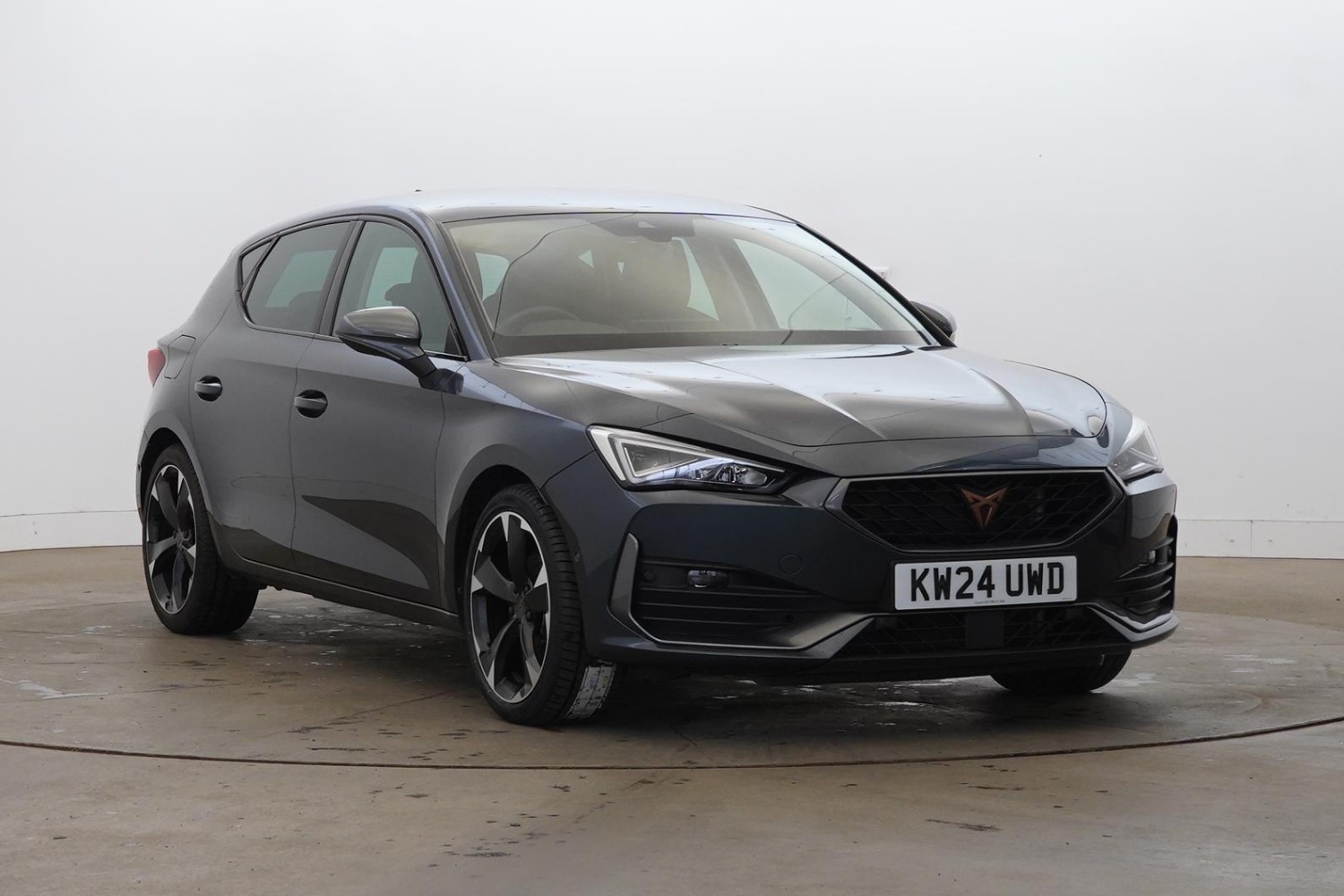 Main listing image - Cupra Leon