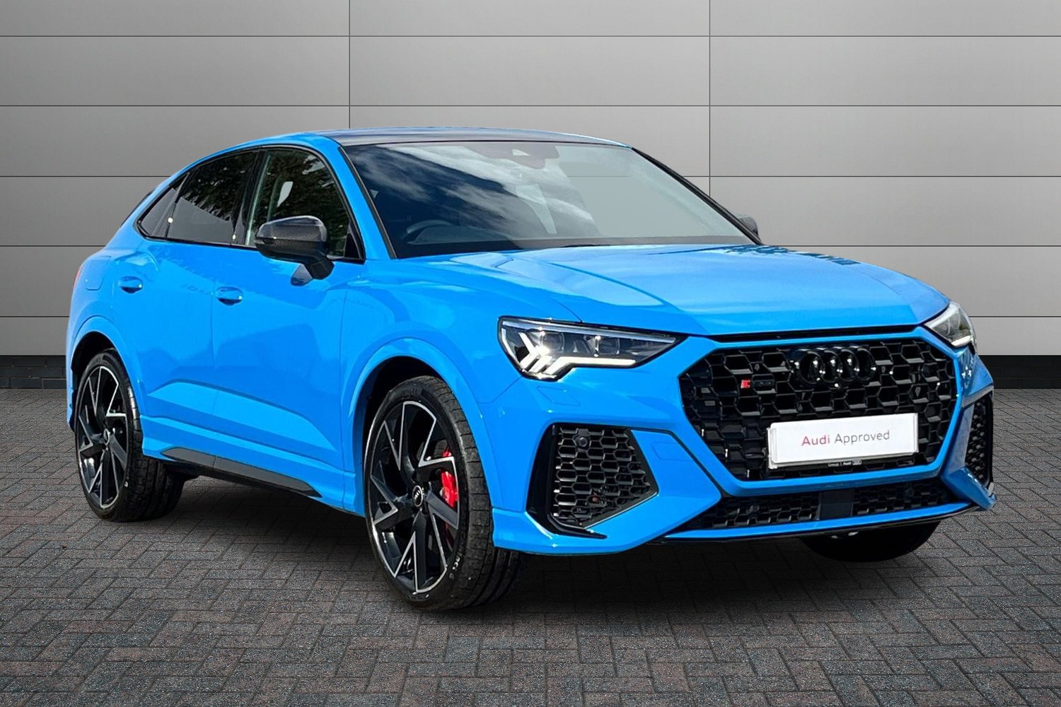 Main listing image - Audi RS Q3