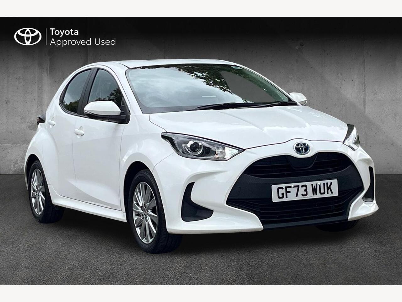 Main listing image - Toyota Yaris