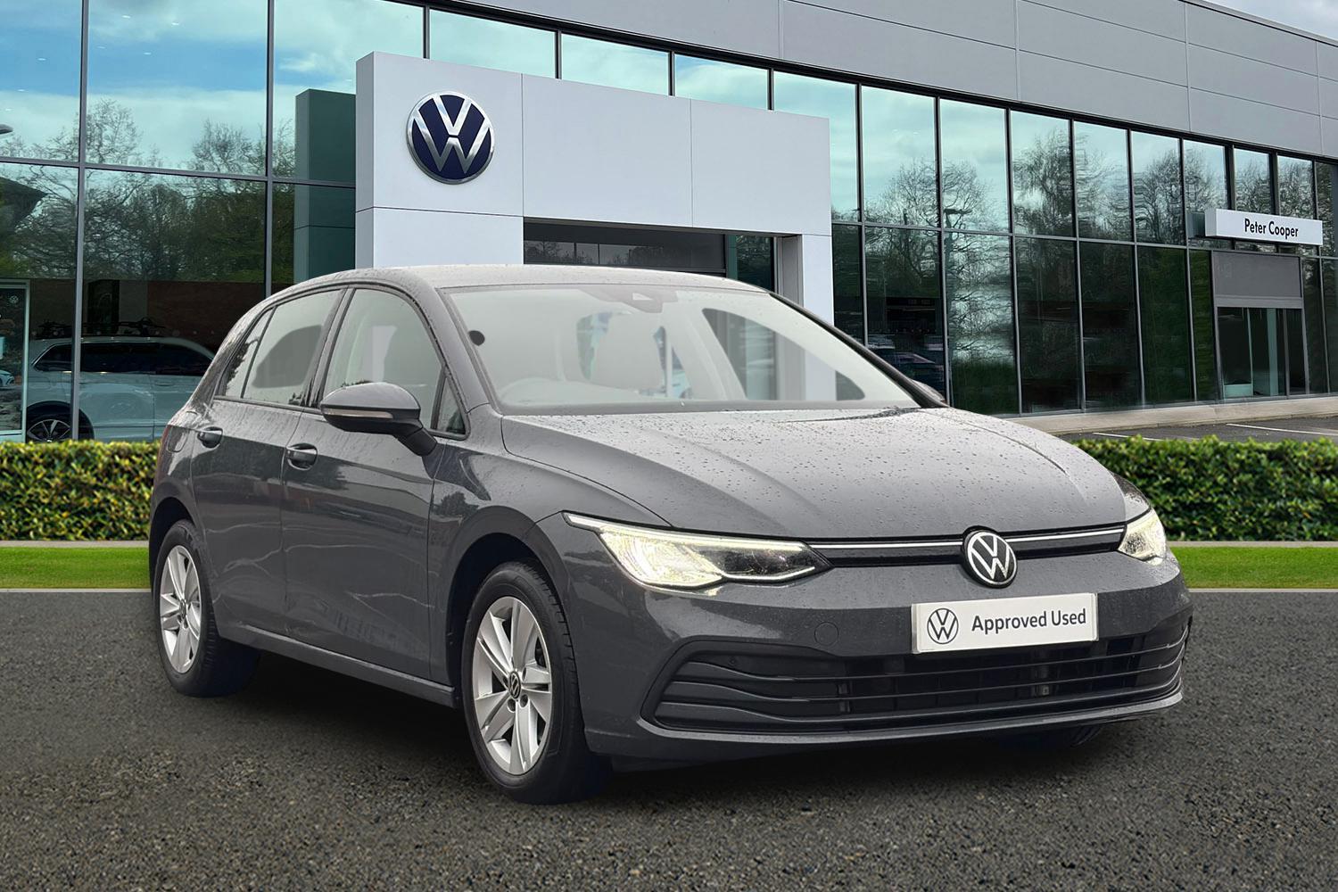 Main listing image - Volkswagen Golf