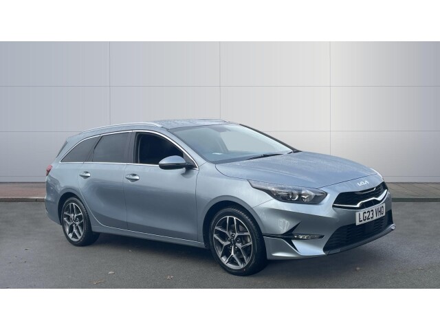 Main listing image - Kia Ceed SW