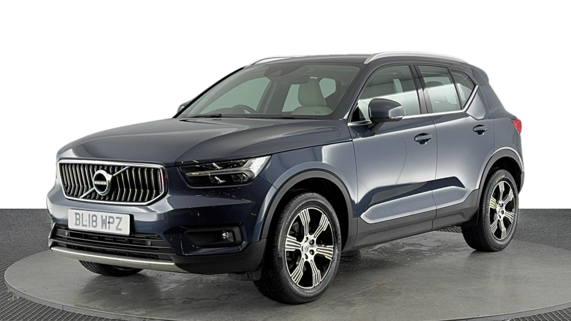 Main listing image - Volvo XC40