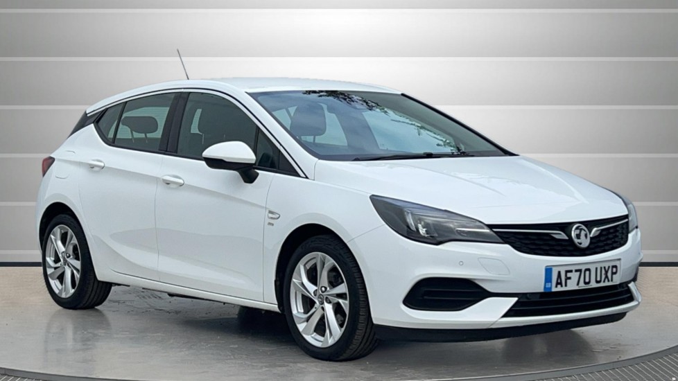 Main listing image - Vauxhall Astra