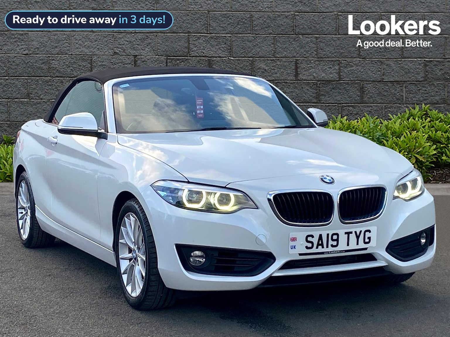 Main listing image - BMW 2 Series Convertible