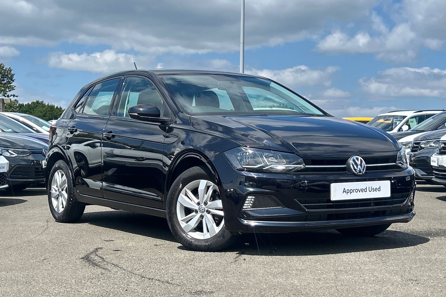 Main listing image - Volkswagen Polo
