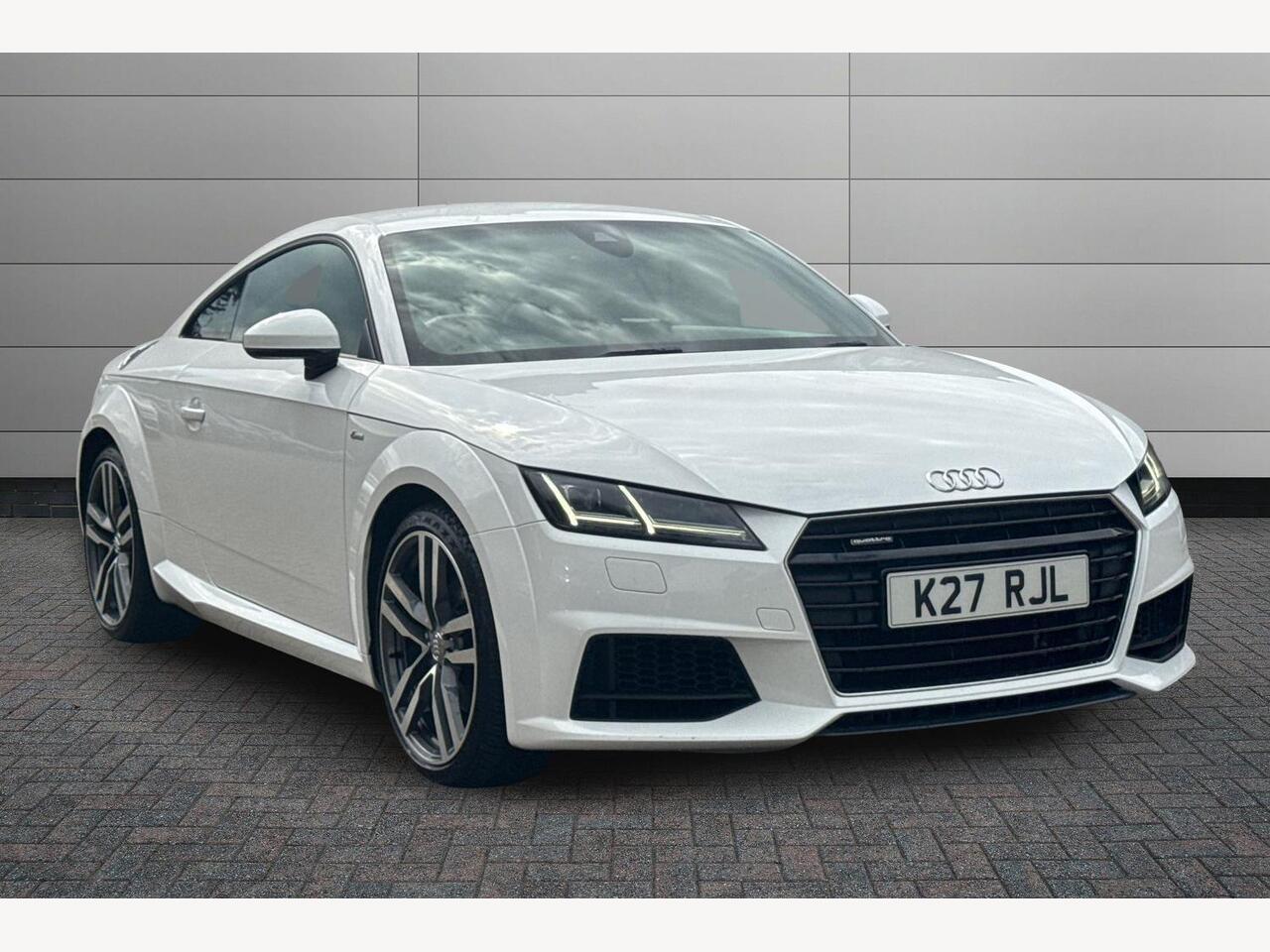 Main listing image - Audi TT