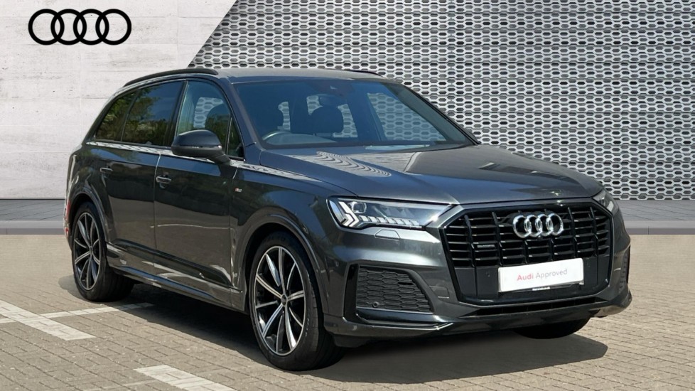 Main listing image - Audi Q7