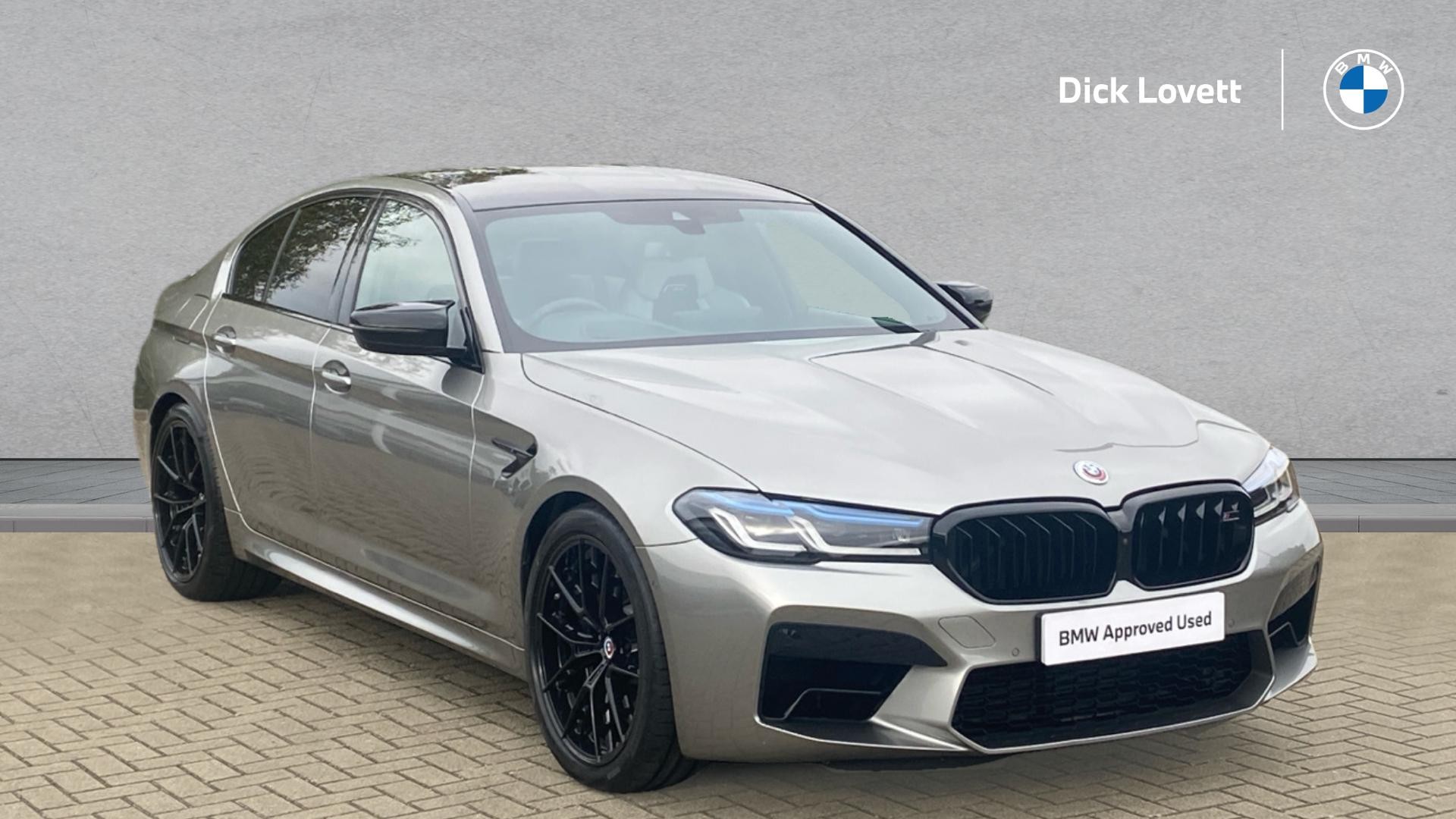 Main listing image - BMW M5
