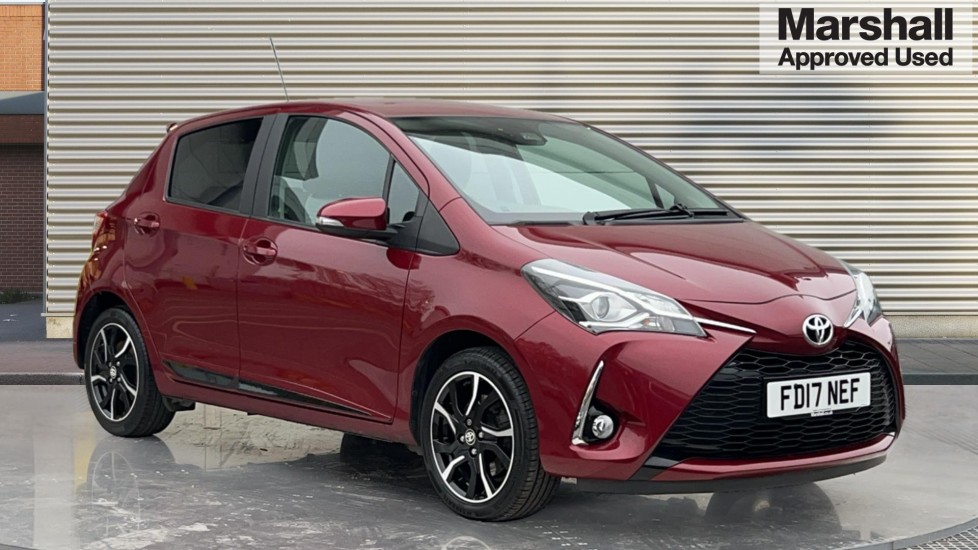 Main listing image - Toyota Yaris