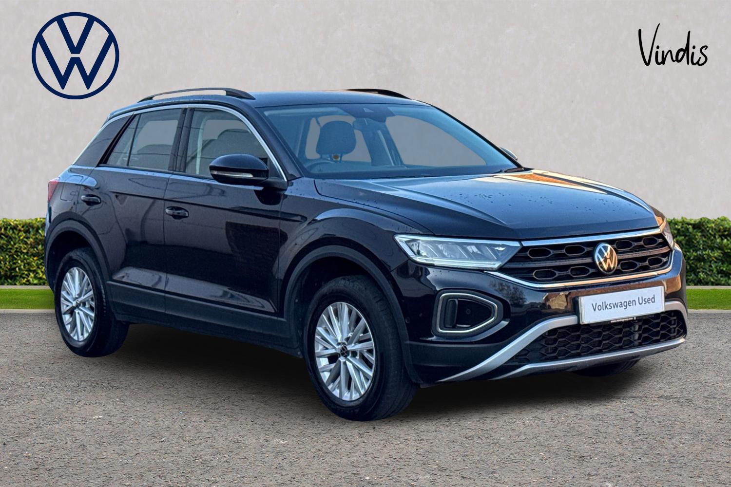 Main listing image - Volkswagen T-Roc