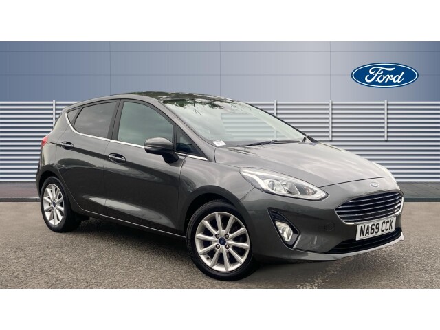 Main listing image - Ford Fiesta