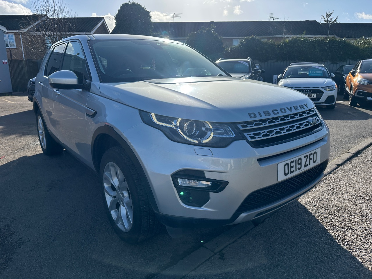 Main listing image - Land Rover Discovery Sport