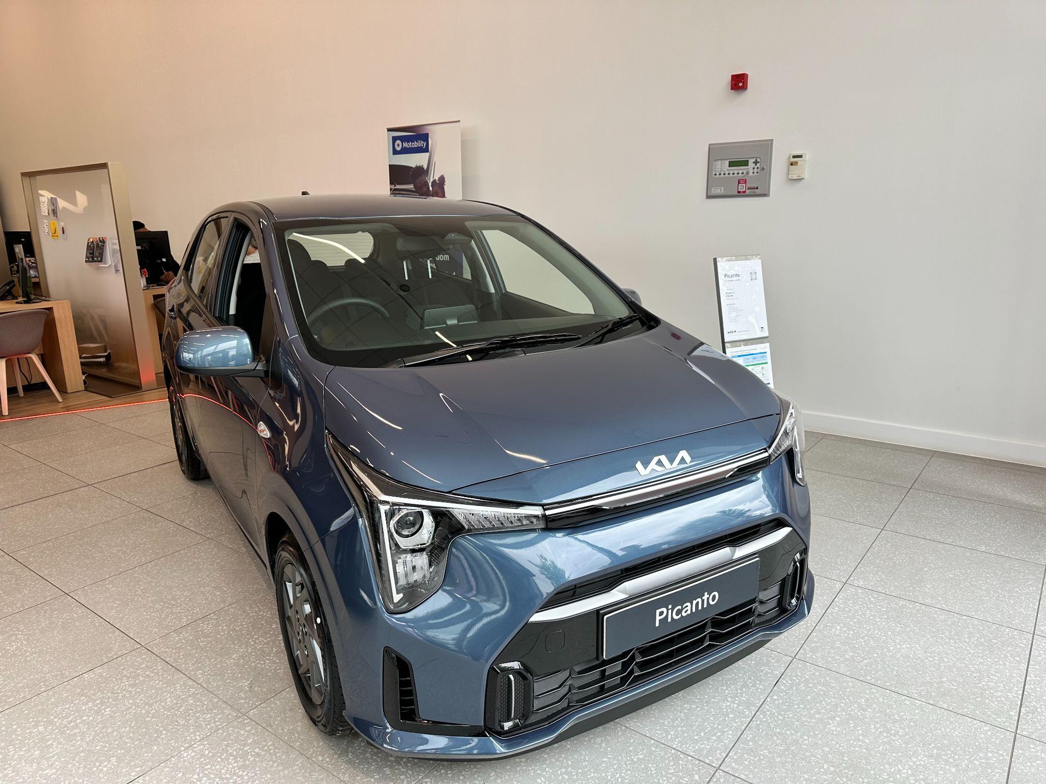 Main listing image - Kia Picanto