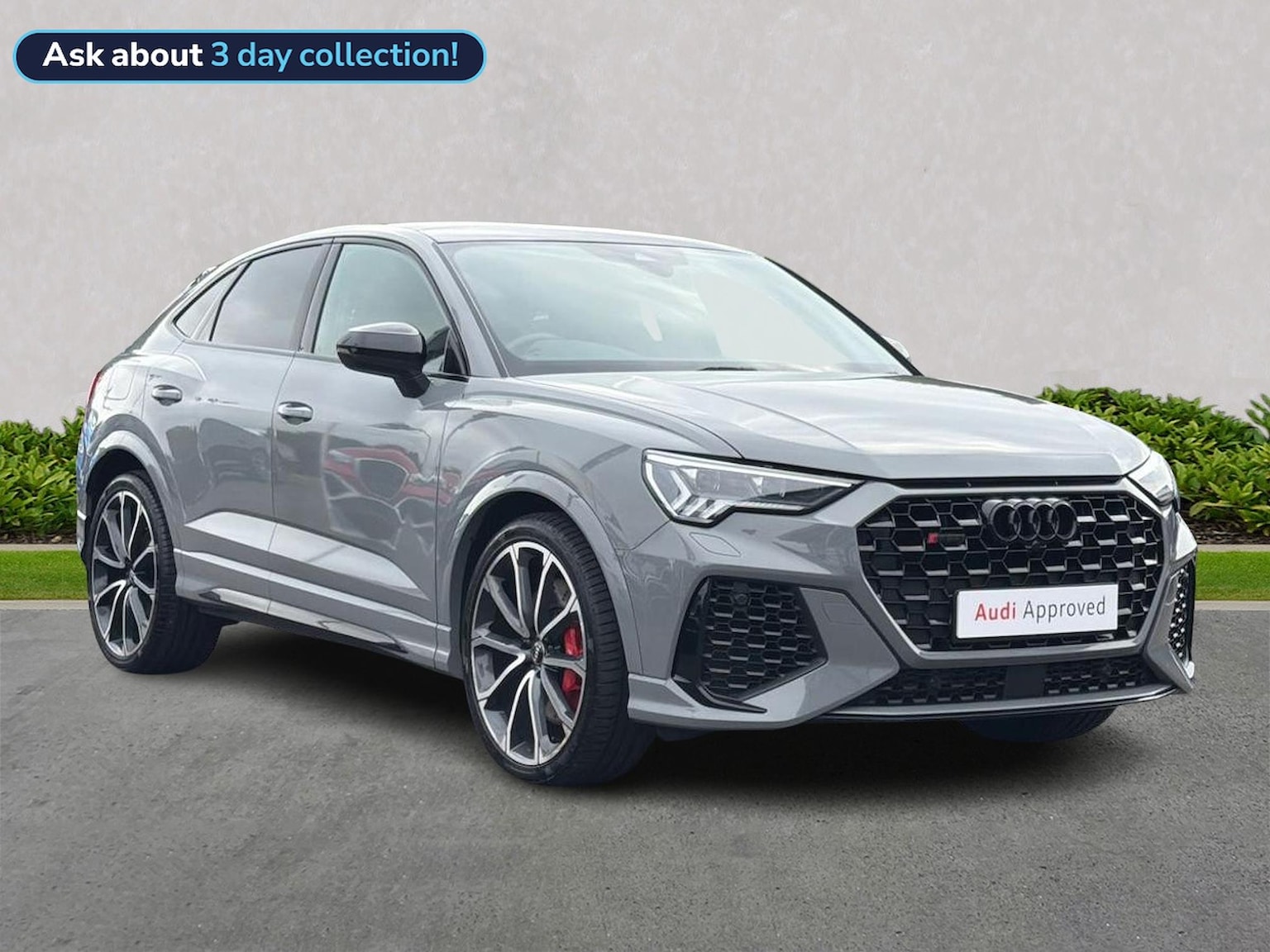 Main listing image - Audi RS Q3