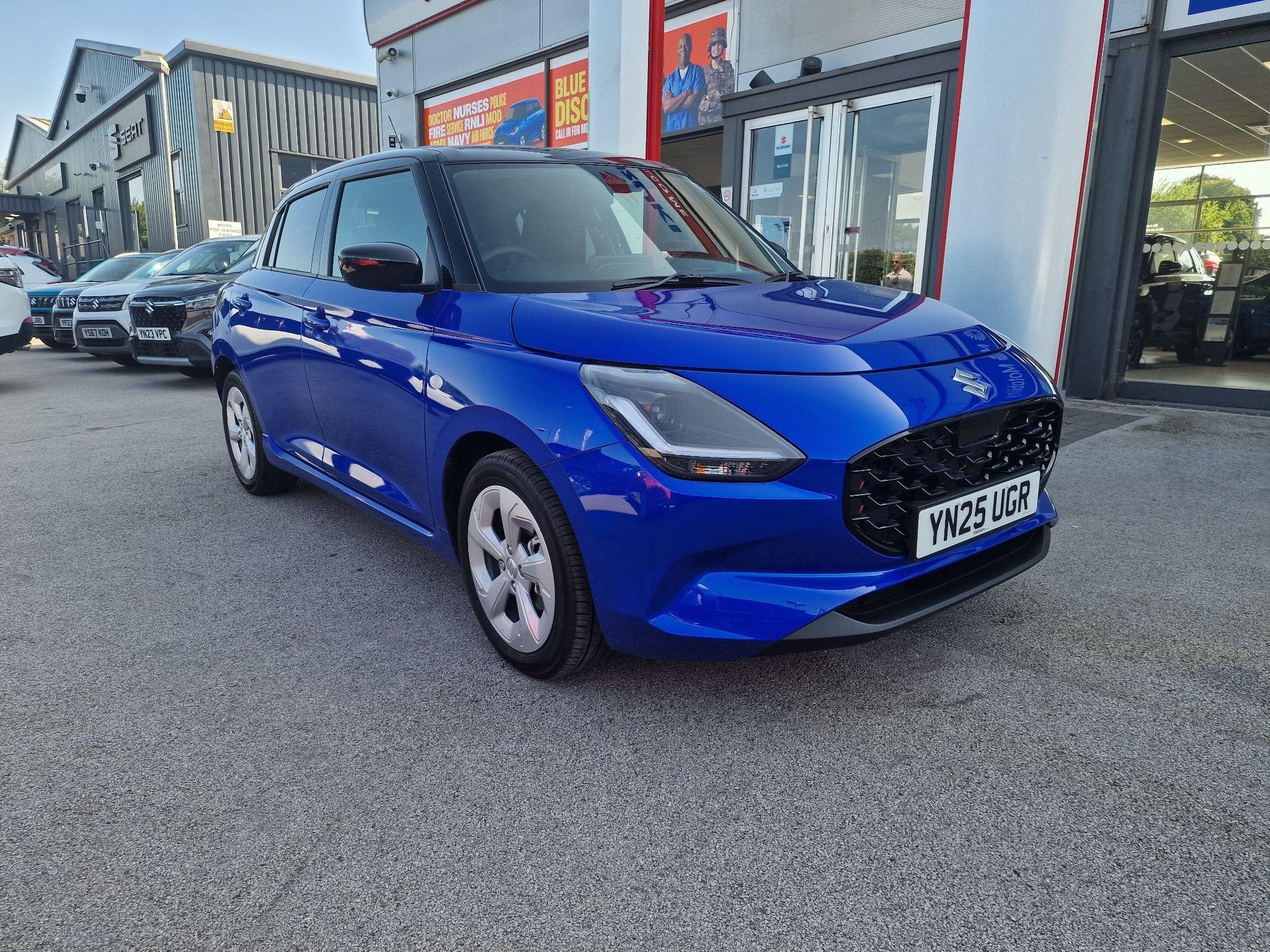 Main listing image - Suzuki Swift