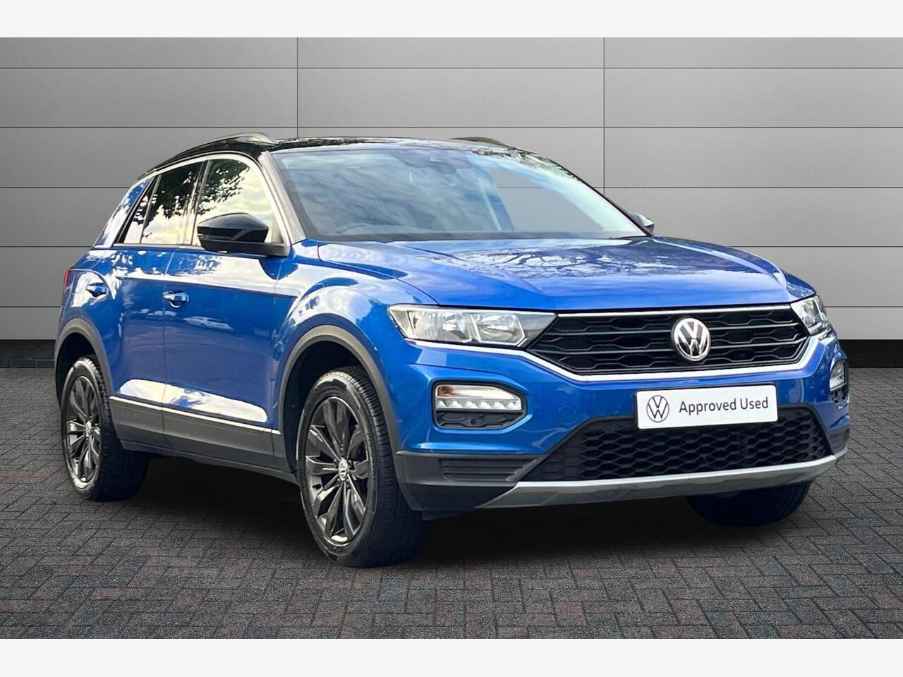 Main listing image - Volkswagen T-Roc