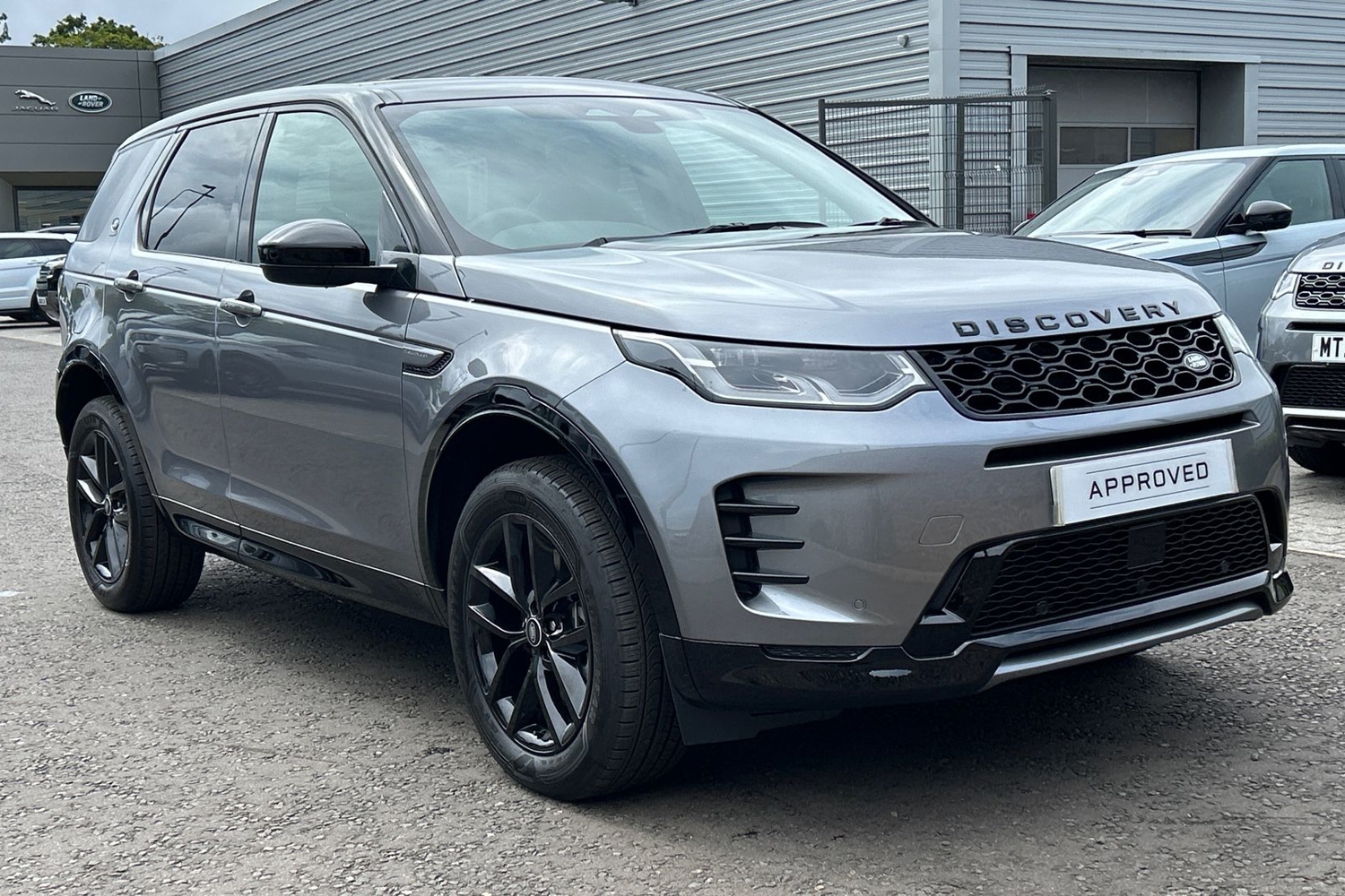 Main listing image - Land Rover Discovery Sport