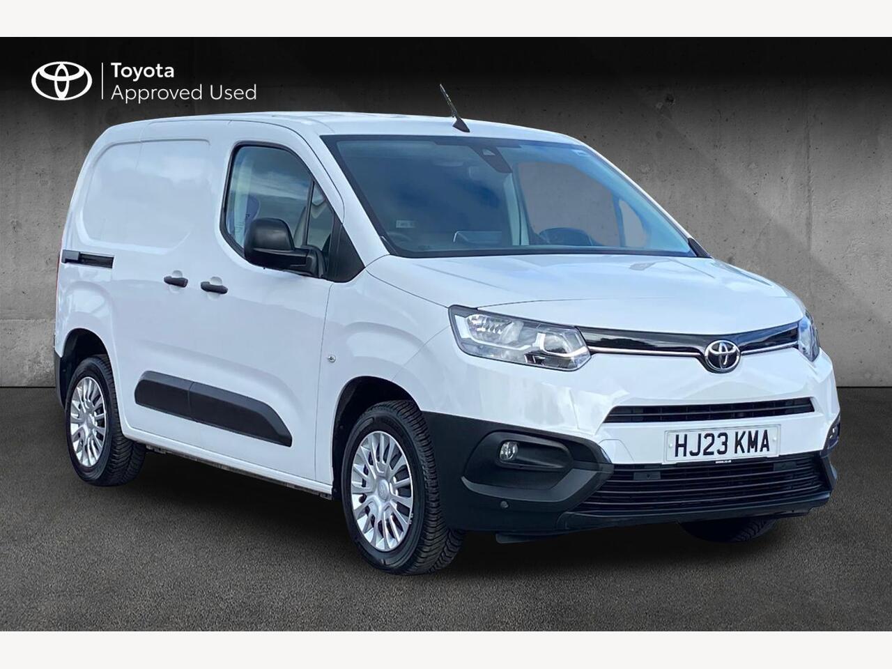Main listing image - Toyota Proace City