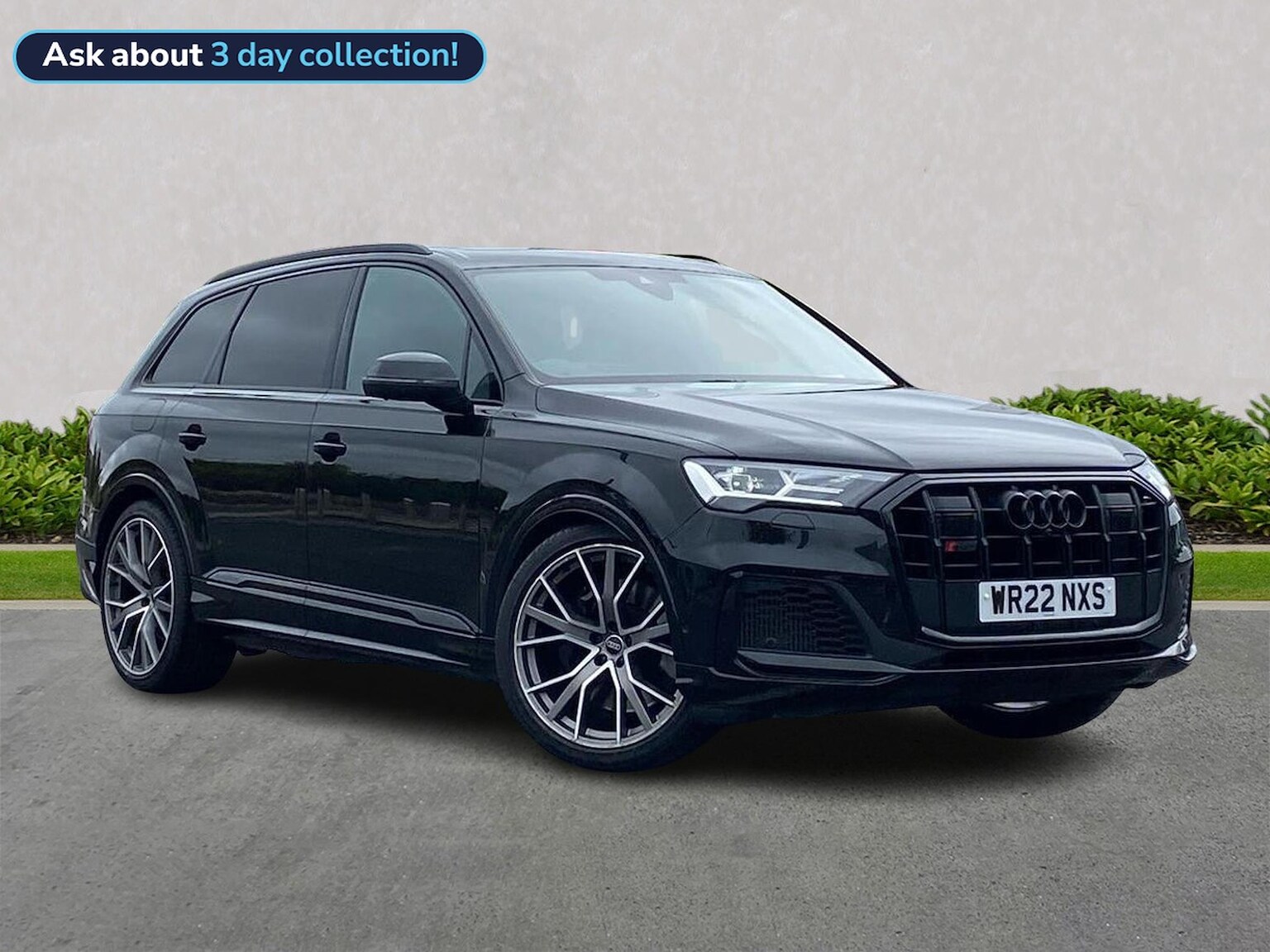 Main listing image - Audi Q7