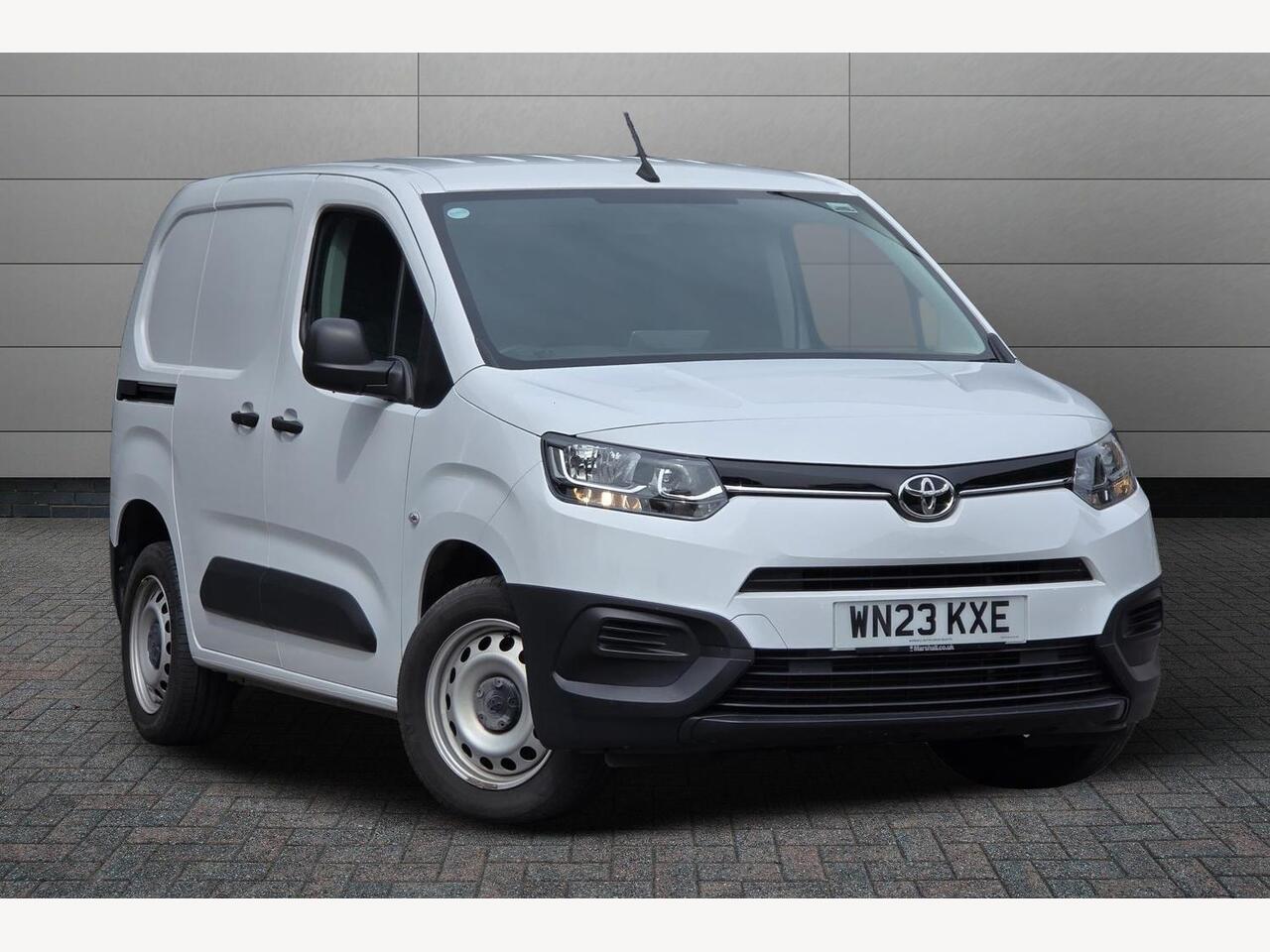 Main listing image - Toyota Proace City