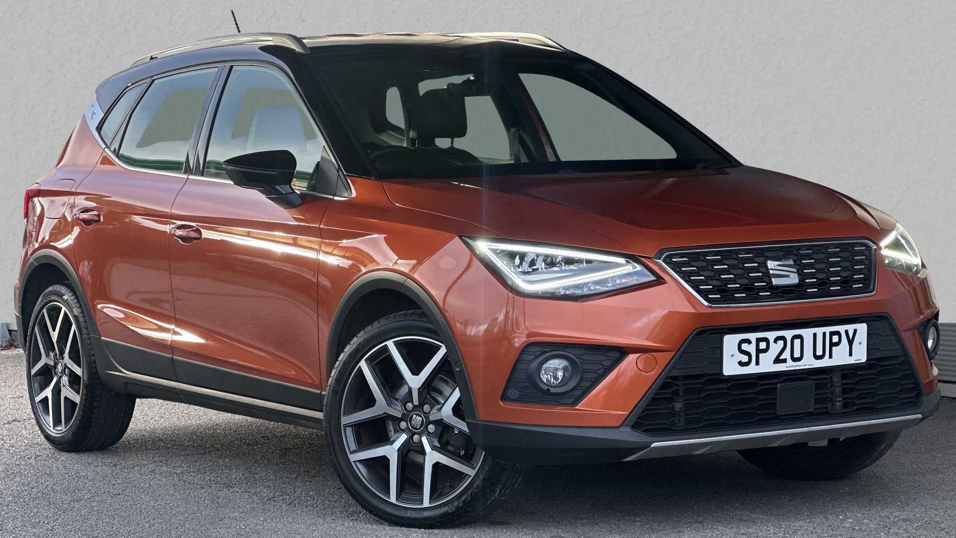 Main listing image - SEAT Arona