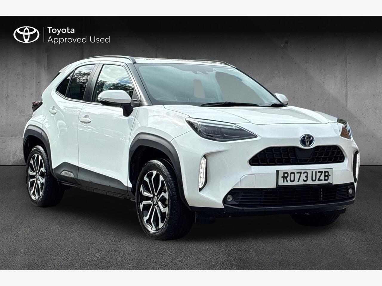 Main listing image - Toyota Yaris Cross