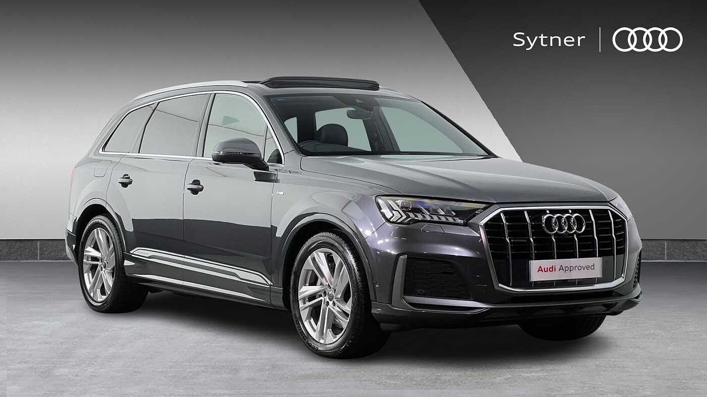 Main listing image - Audi Q7