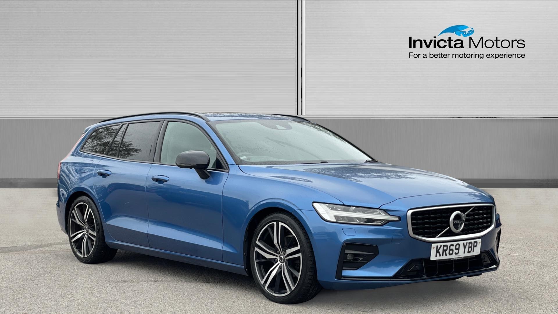 Main listing image - Volvo V60