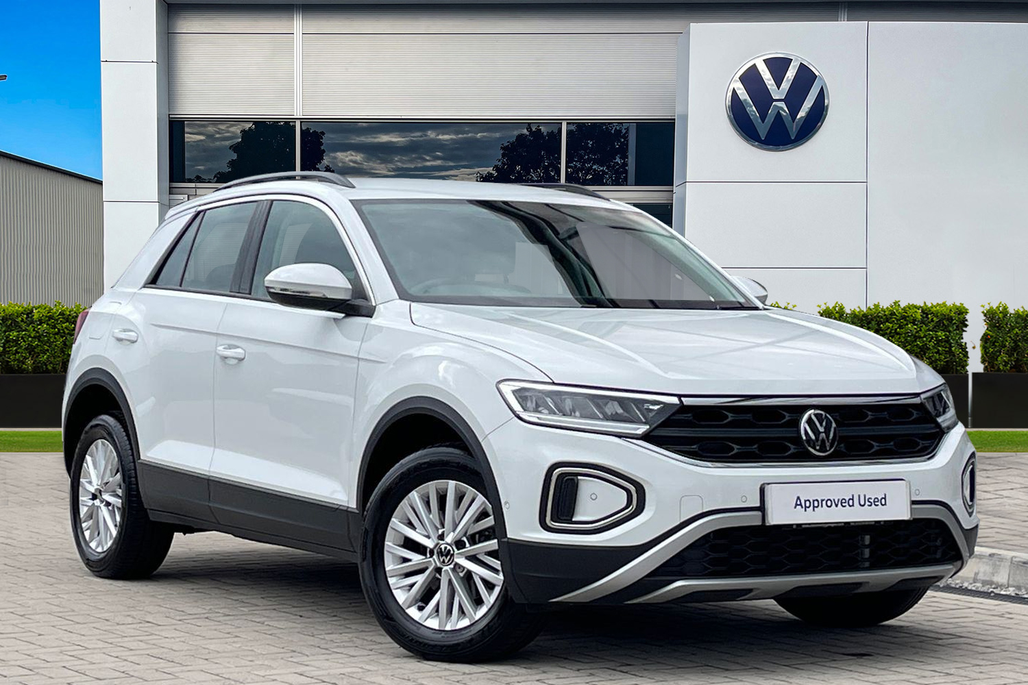 Main listing image - Volkswagen T-Roc