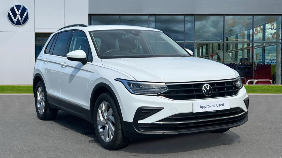 Main listing image - Volkswagen Tiguan