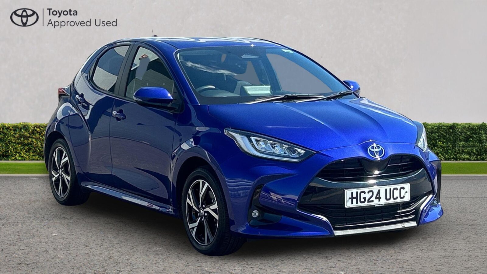 Main listing image - Toyota Yaris