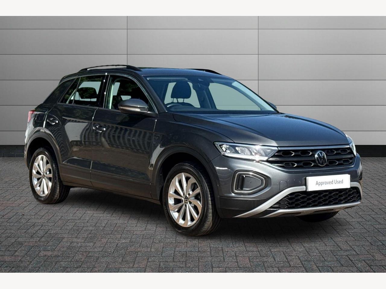 Main listing image - Volkswagen T-Roc
