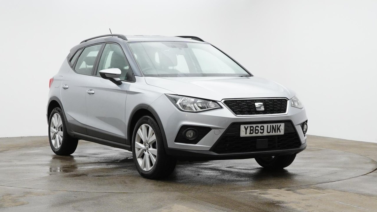 Main listing image - SEAT Arona