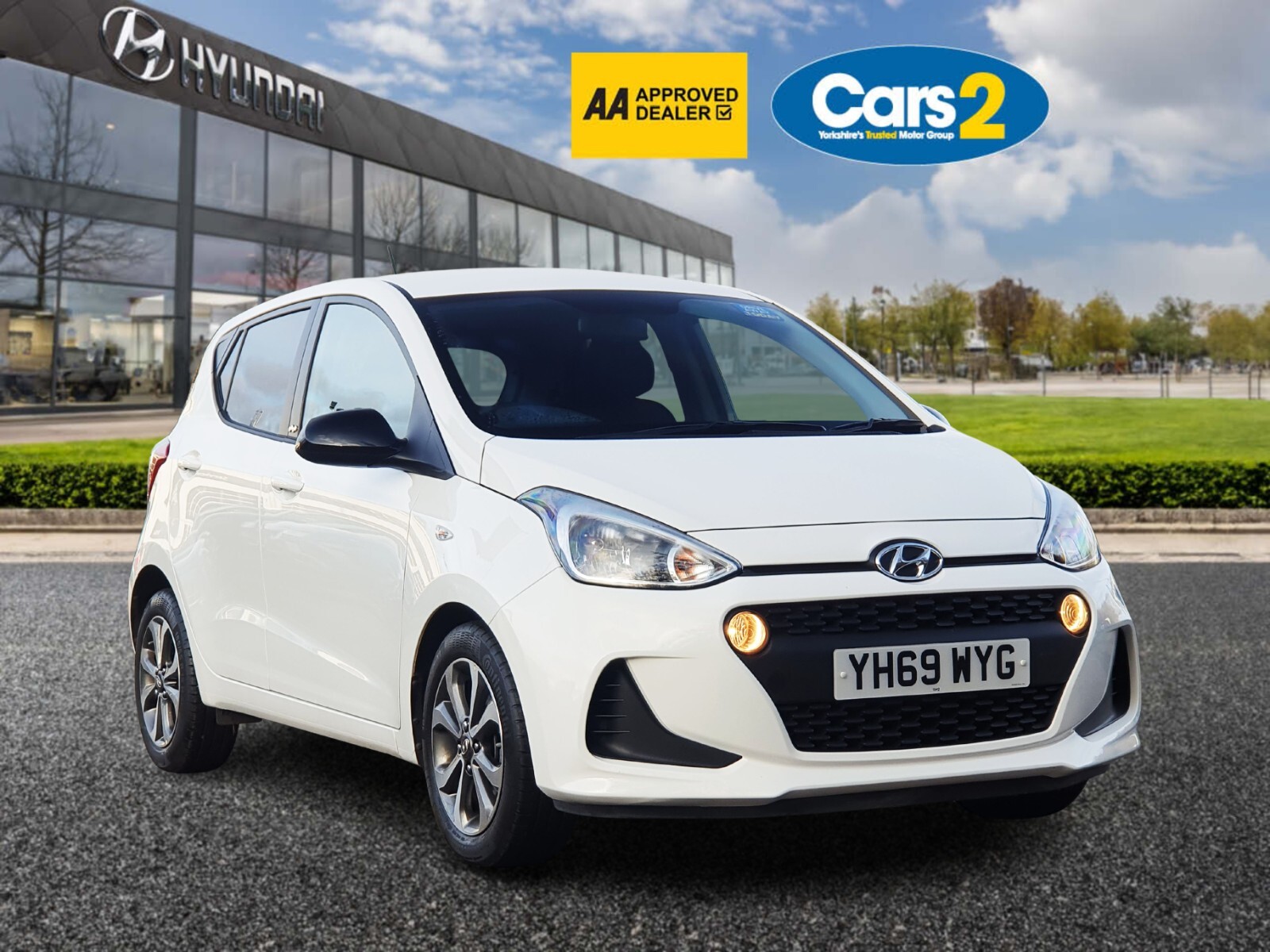 Main listing image - Hyundai i10