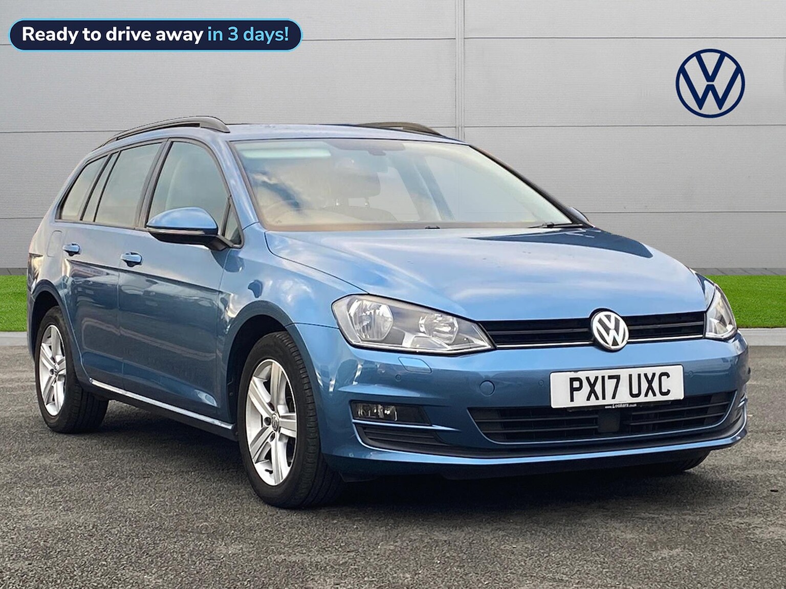 Main listing image - Volkswagen Golf Estate