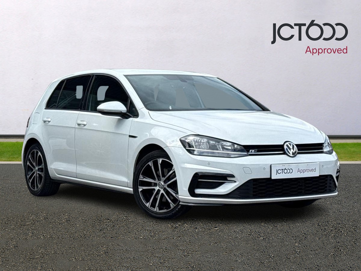 Main listing image - Volkswagen Golf