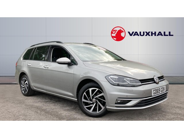 Main listing image - Volkswagen Golf Estate