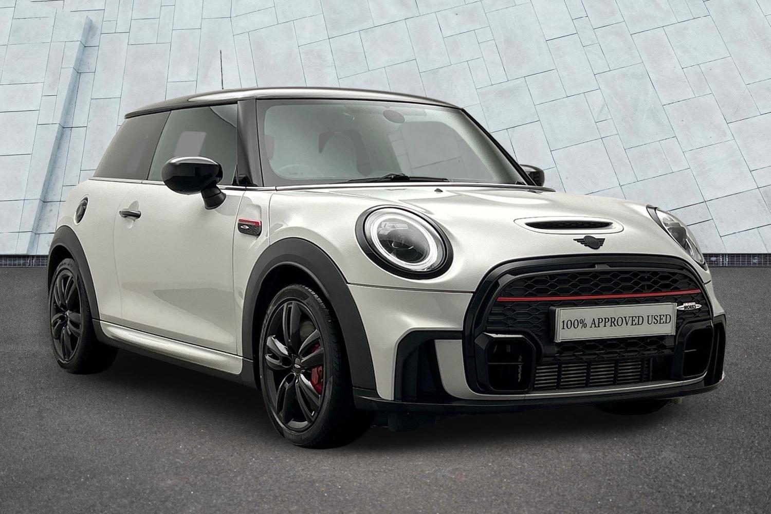 Main listing image - MINI Hatchback